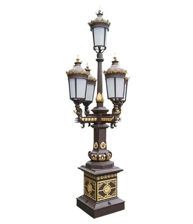 Cast Aluminum Material 3-10m Height Square Application Style Garden Lamp Pole Manufacturer