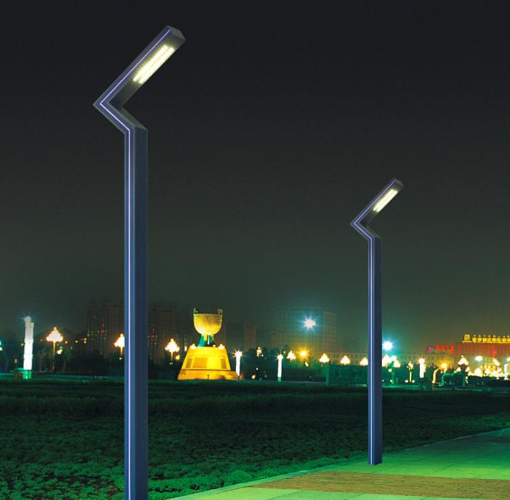 Moderni i jednostavni polovi aluminija od 3-4 metara za vanzemaljsku lampu parka